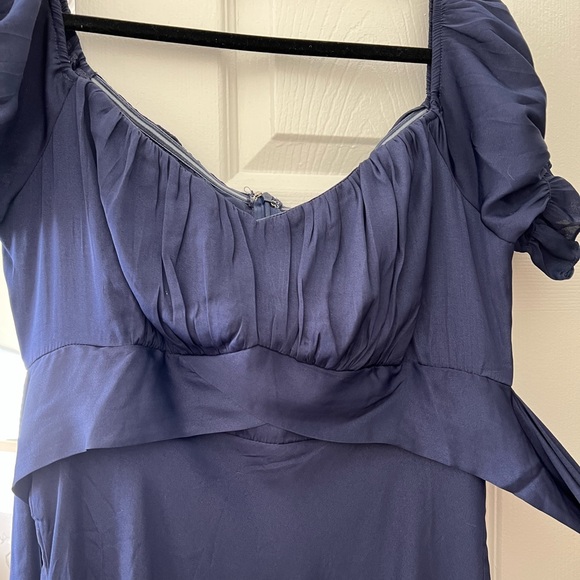 Selfie Leslie off the shoulder midi dress - Picture 6 of 10